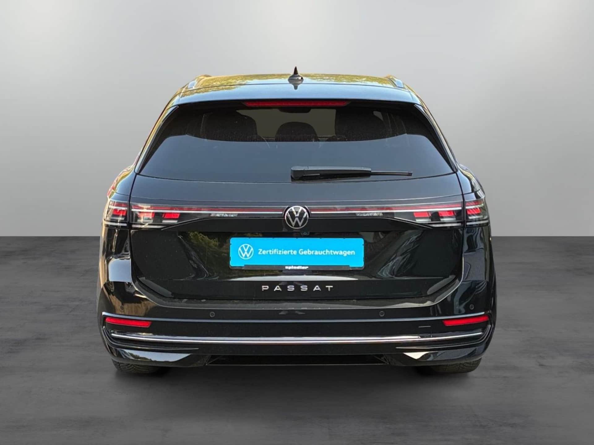 Volkswagen Passat Elegance