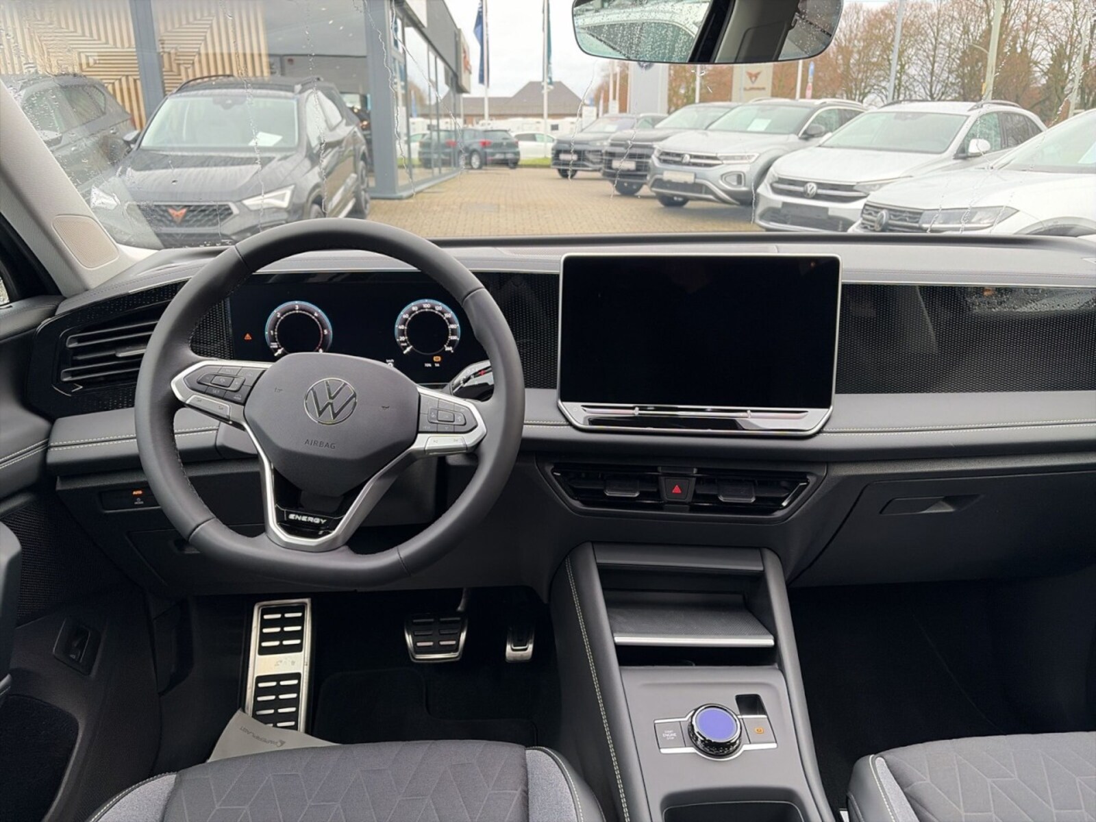 Volkswagen Tiguan – Bild 9