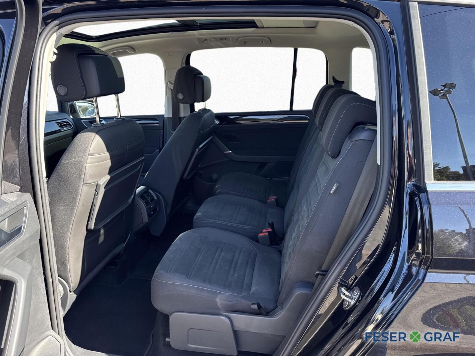 Volkswagen Touran – Bild 13