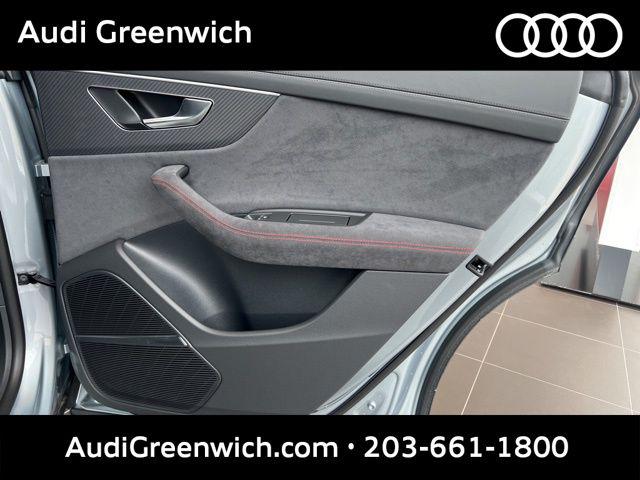 2026 Audi RS Q8 Base - Photo 11