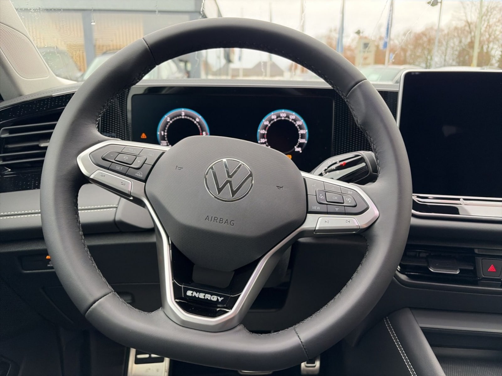 Volkswagen Tiguan – Bild 10