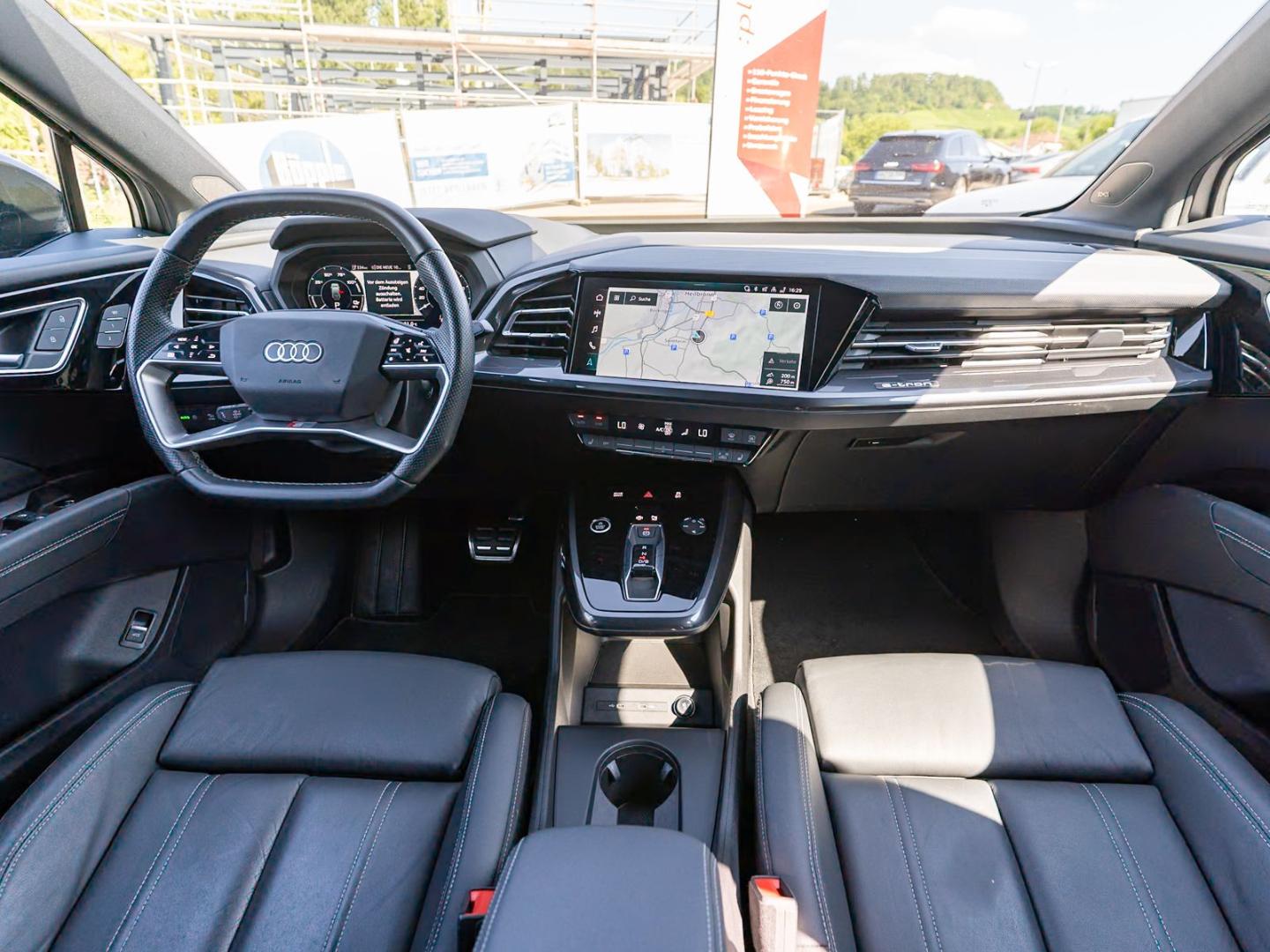 Image about Audi Q4 e-tron 50 e-tron quattro 220 kW