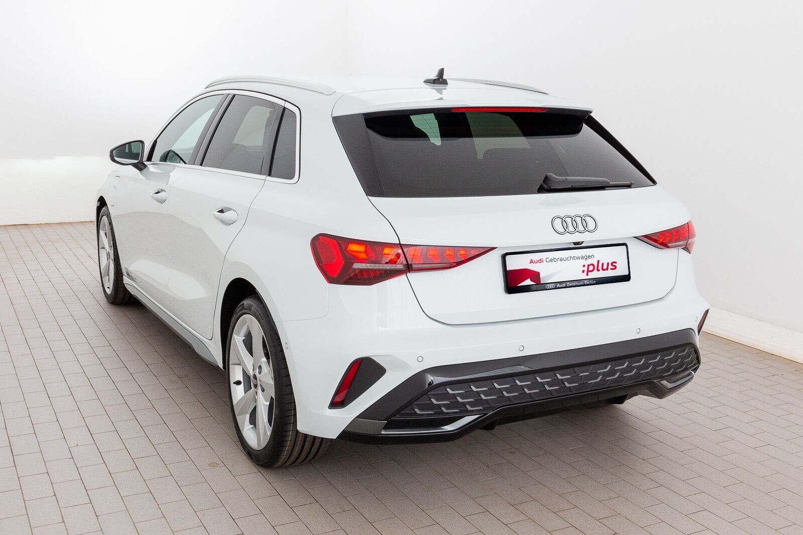 Image about Audi A3 Sportback TFSI e S line 45 TFSI e S tronic