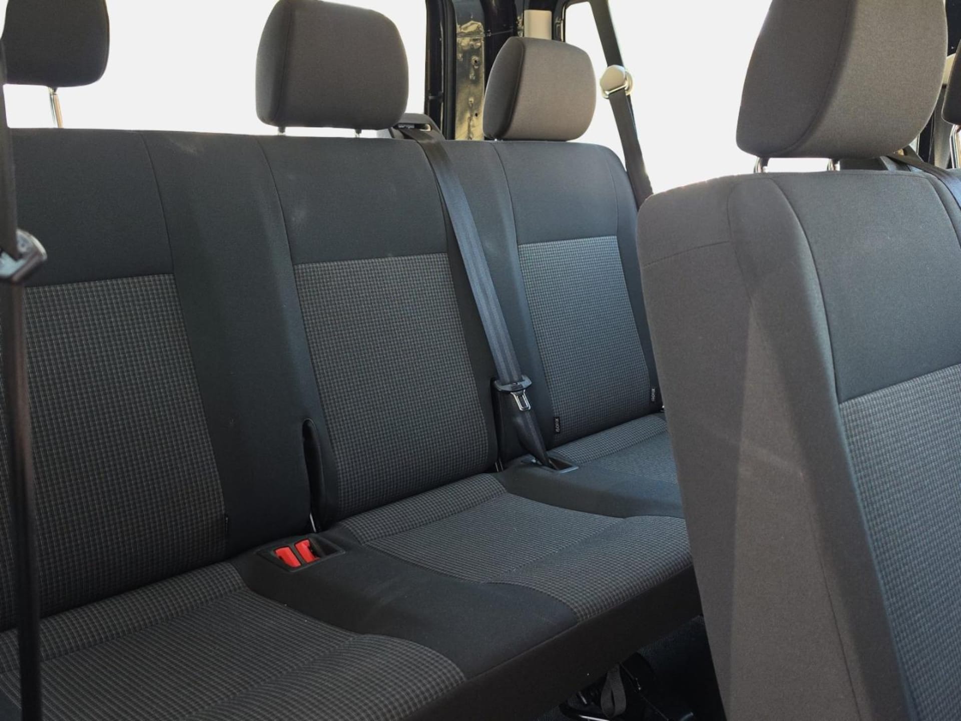 Volkswagen T6.1 Transporter Kombi kurzer Radstand