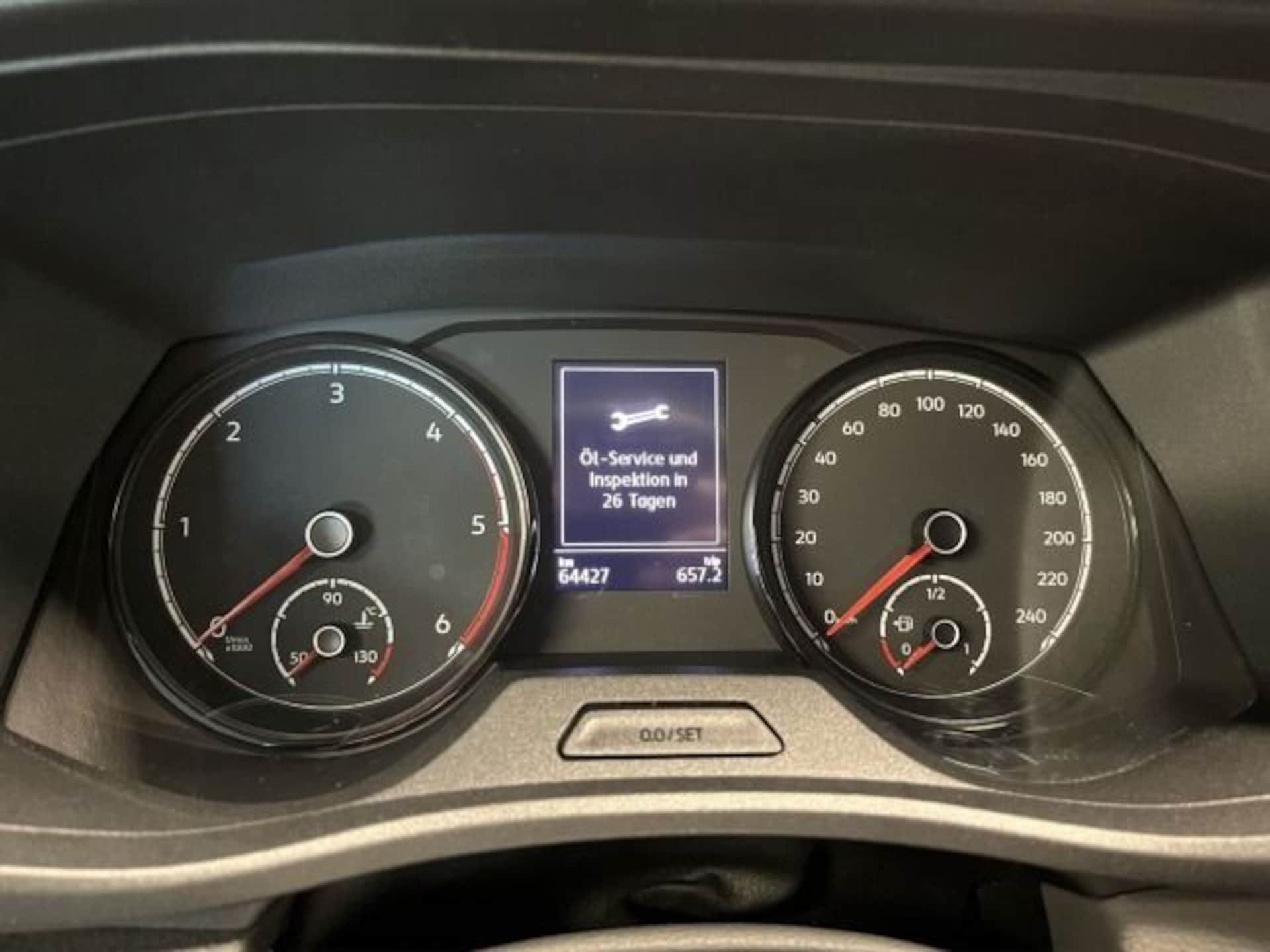 Volkswagen T6.1 Transporter Kombi langer Radstand