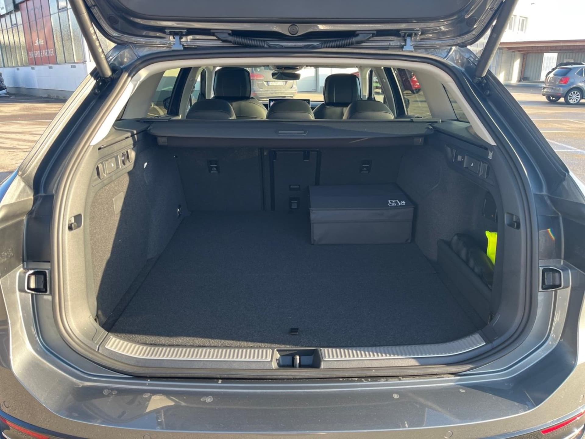 Volkswagen Passat Elegance