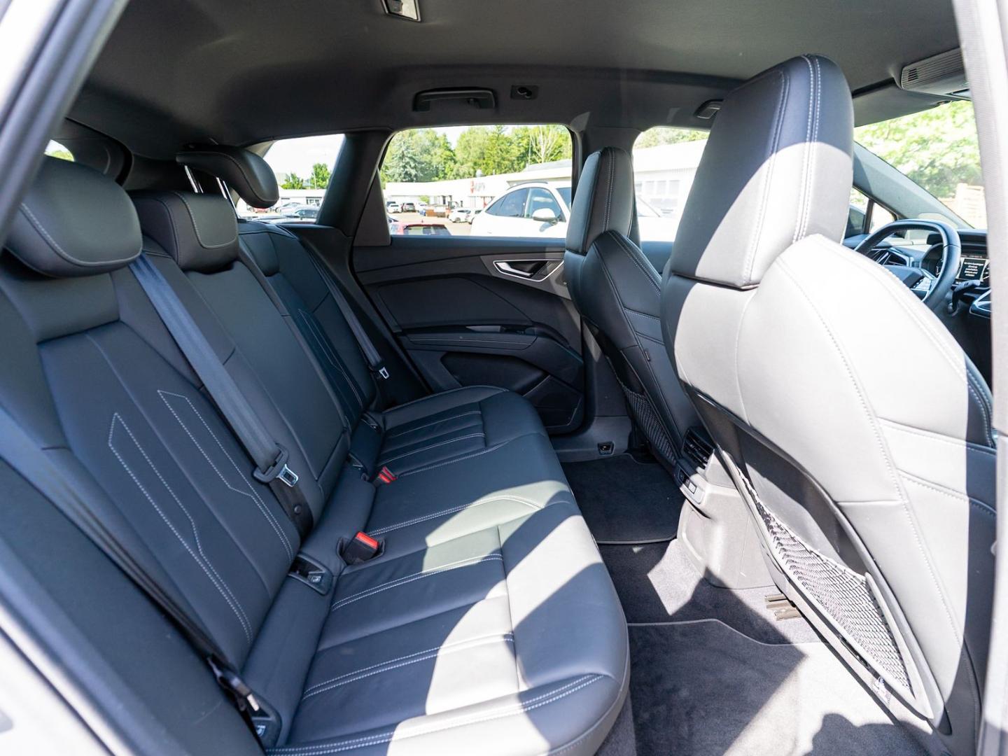 Image about Audi Q4 e-tron 50 e-tron quattro 220 kW