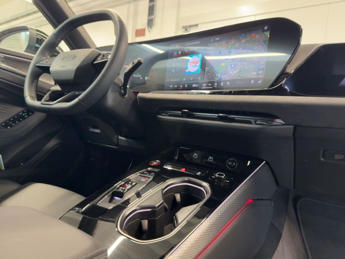 Bild über Audi A6 Avant TDI quattro 150 kW S tronic - für weitere Informationen kontaktieren Sie den Audi Partner