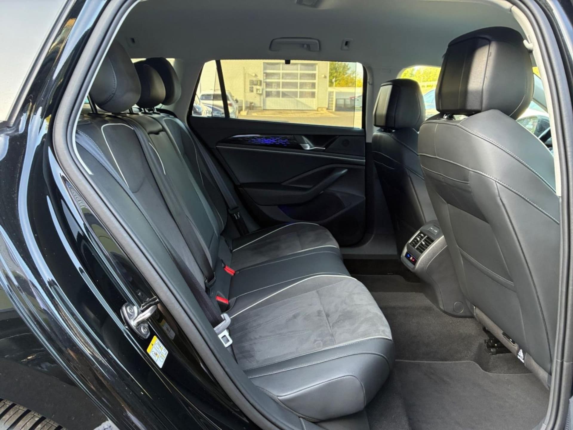 Volkswagen Passat Elegance