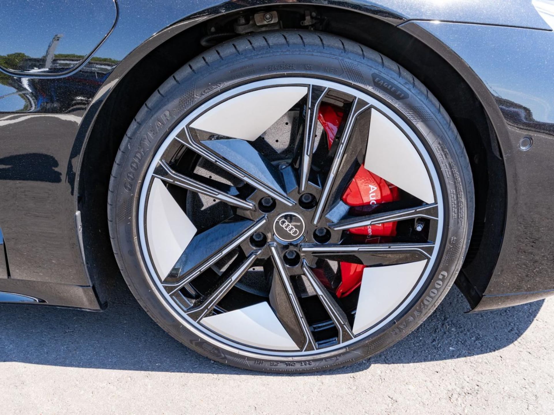 Audi RS e-tron GT
