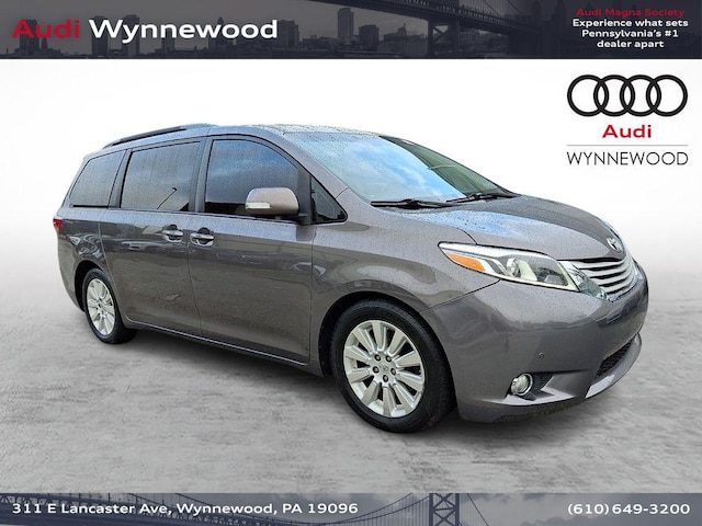 Photo of 2015 Toyota Sienna