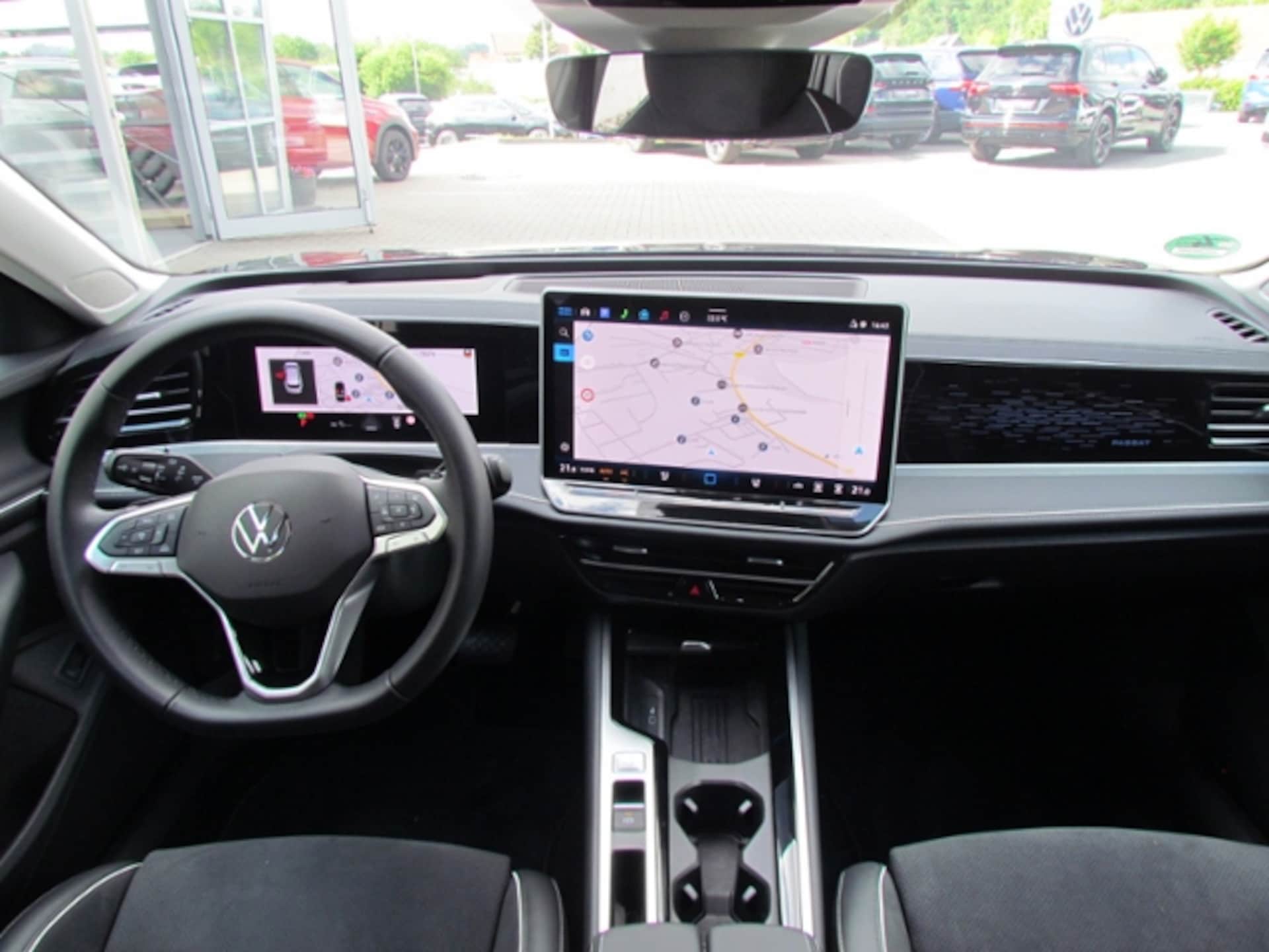 Volkswagen Passat Elegance