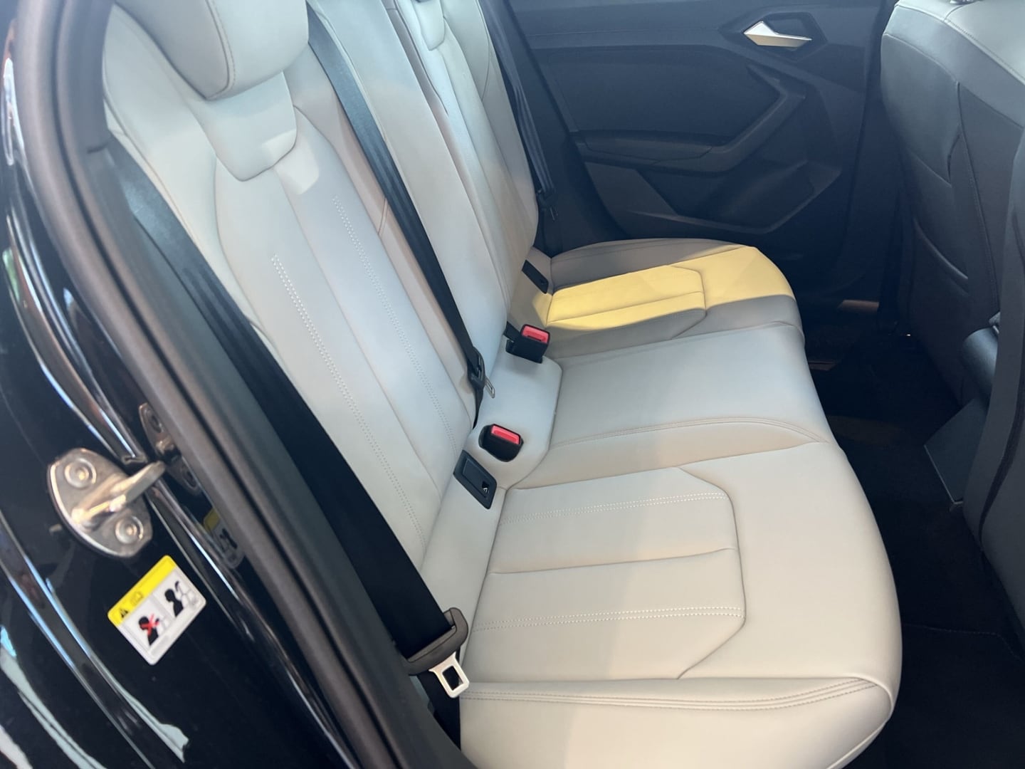 Bild über Audi A1 Sportback advanced 35 TFSI S tronic - für weitere Informationen kontaktieren Sie den Audi Partner