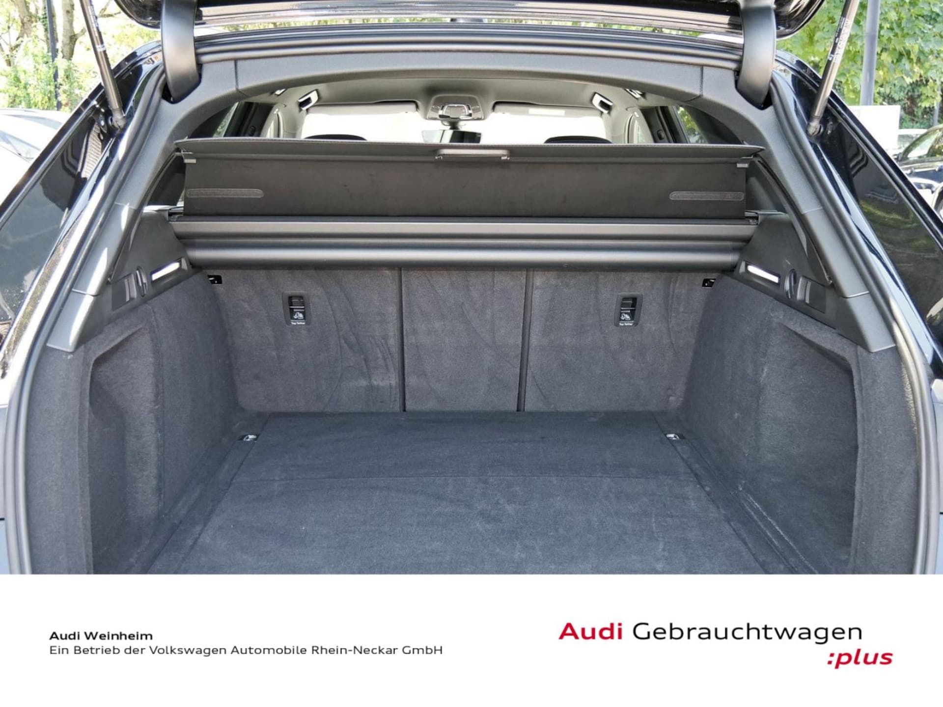 Audi A4 Avant S line