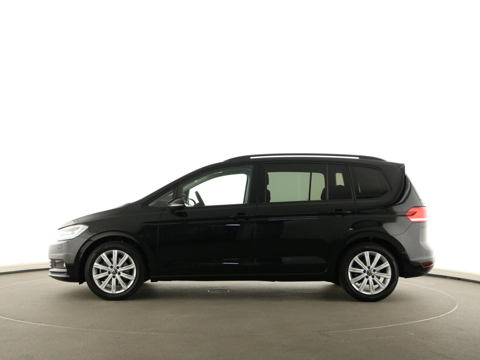 Volkswagen Touran – Bild 8