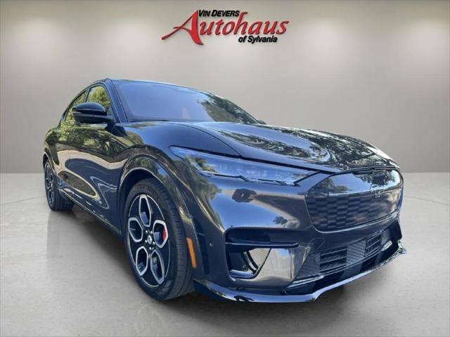 2022 Ford Mustang Mach-E