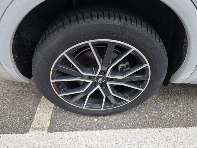 Audi Q5 45 TFSI quattro Premium 195 265 kW hp S tronic 6