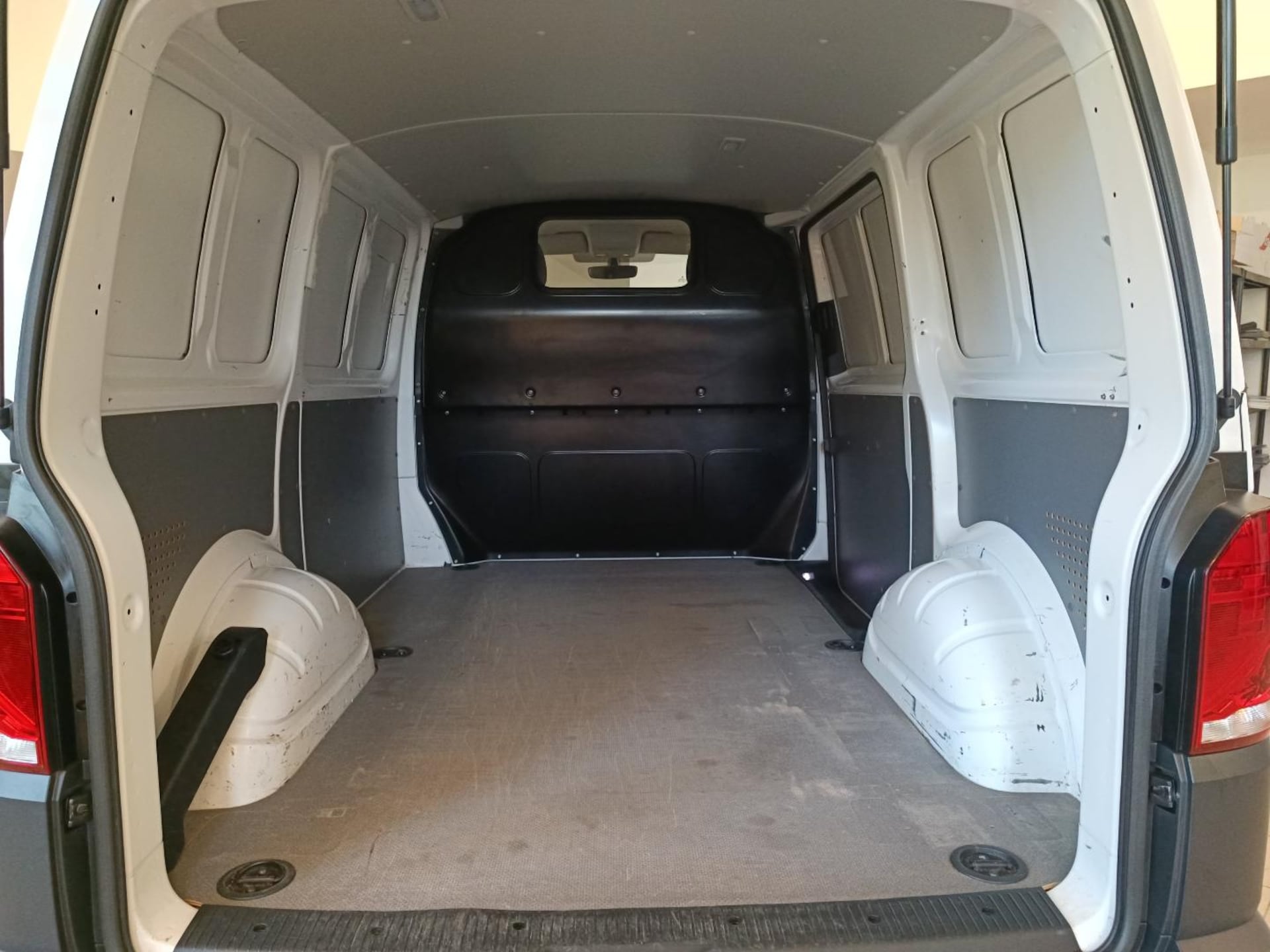 Volkswagen T6.1 Transporter Kasten kurzer Radstand EcoProfi