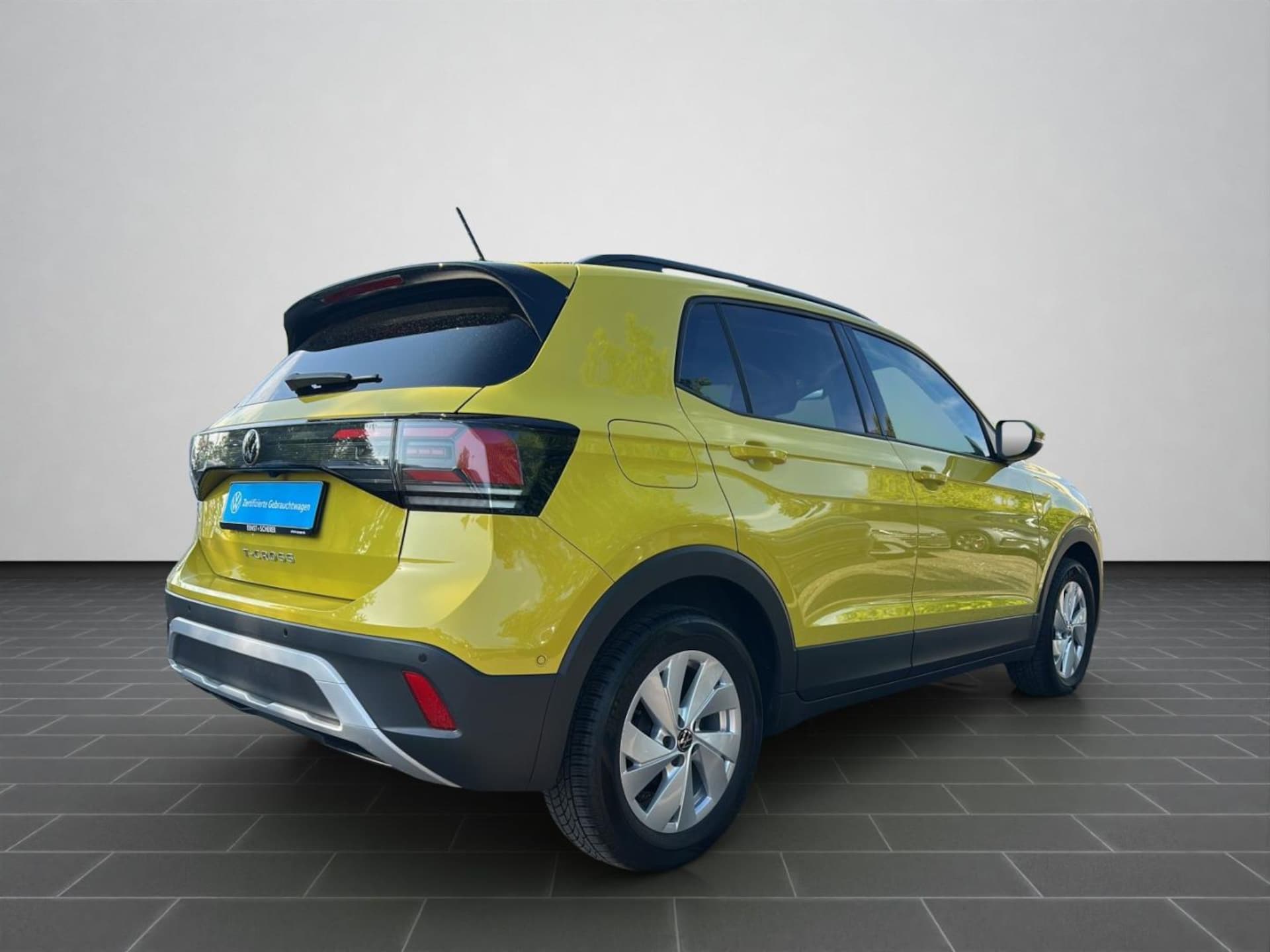 Volkswagen T-Cross Life