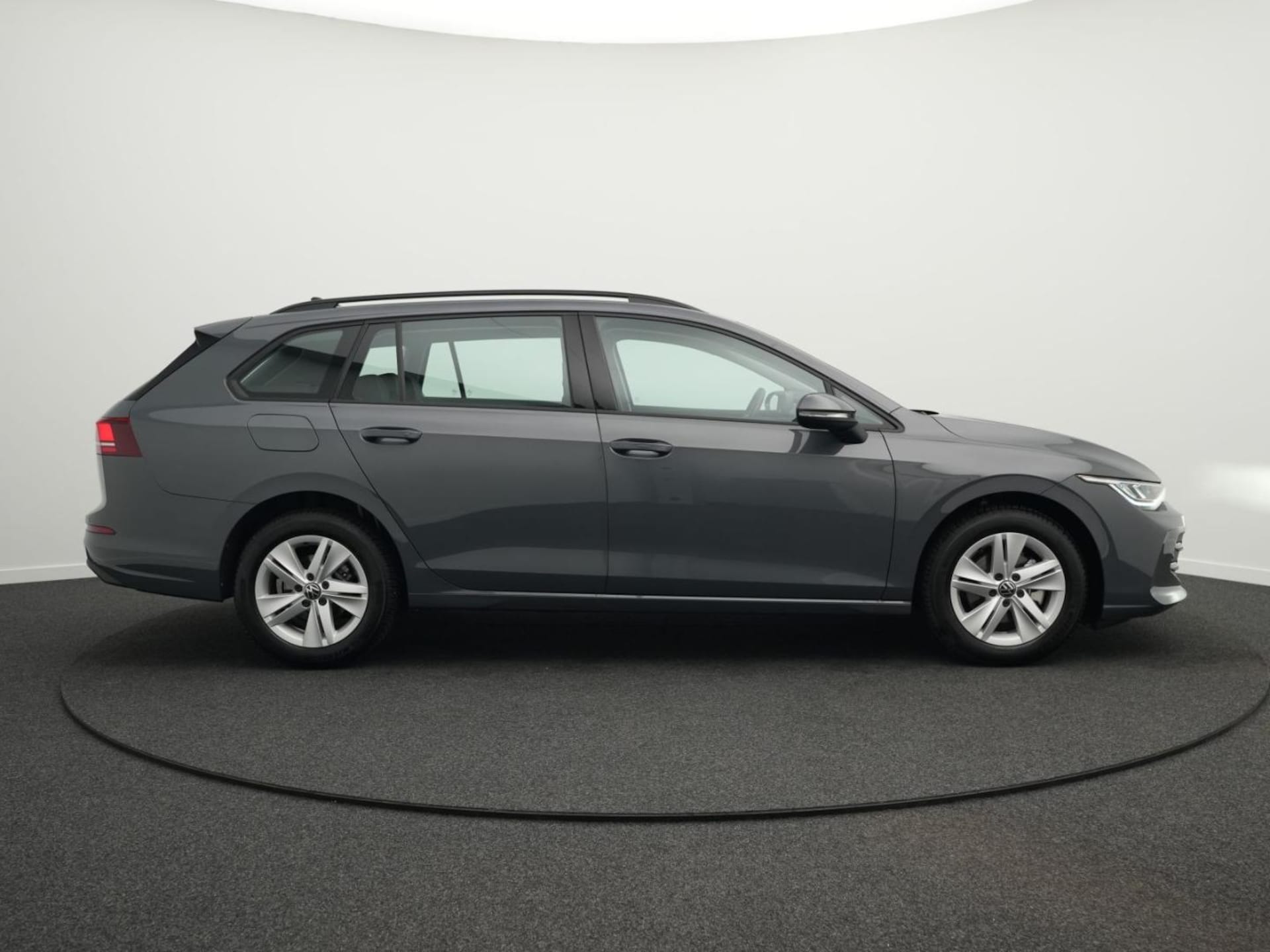Volkswagen Golf Variant Life