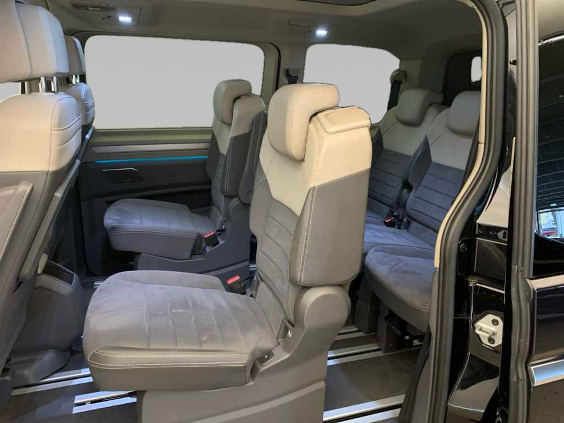 Volkswagen Multivan Style