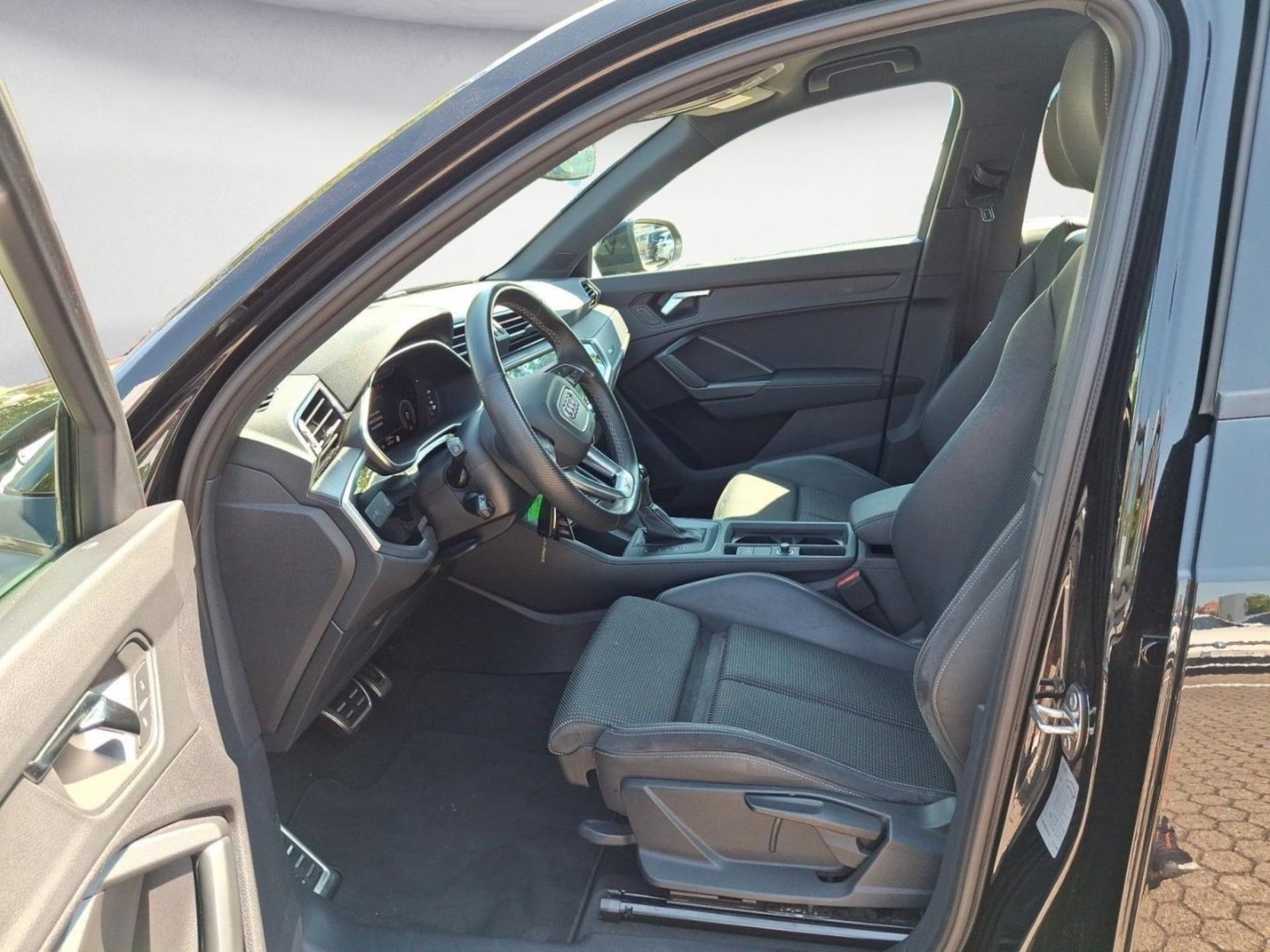Audi Q3 SUV advanced