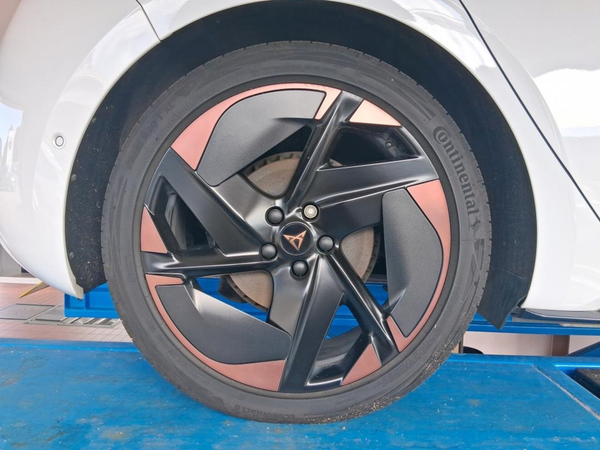 CUPRA Born