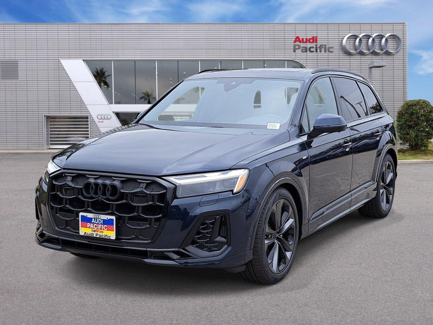 2026 Audi Q7 55 S Line Premium Plus quattro Tiptronic's photo
