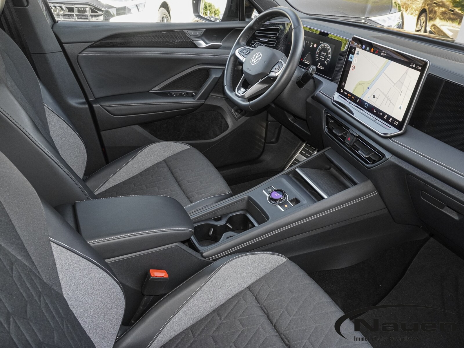 Volkswagen Tiguan – Bild 8