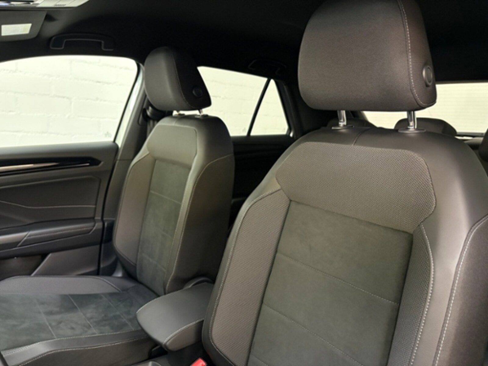 Volkswagen T-Roc – Bild 15