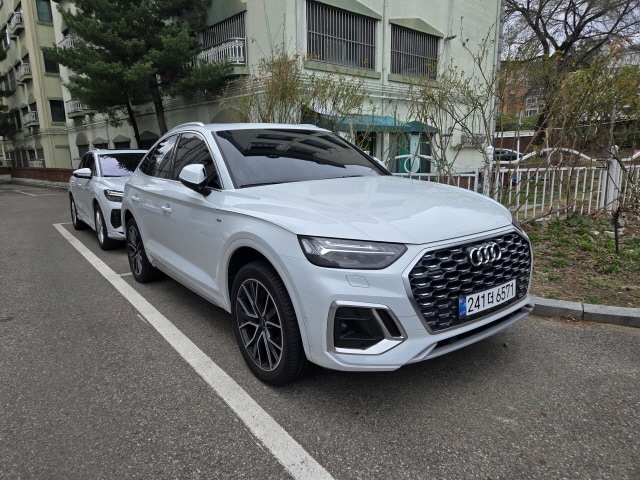 Audi Q5 45 TFSI quattro Premium 195 265 kW hp S tronic 2