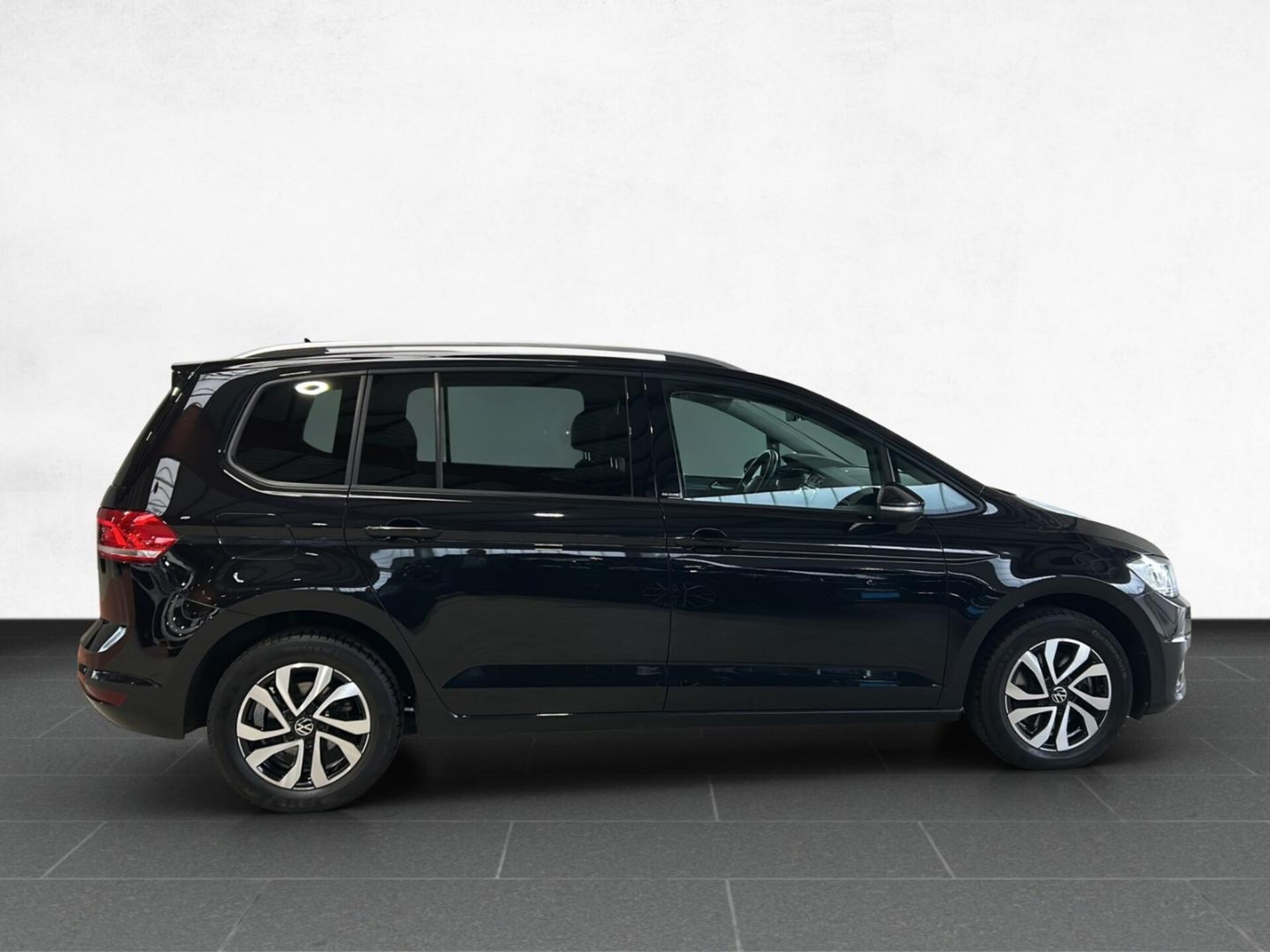 Volkswagen Touran Active