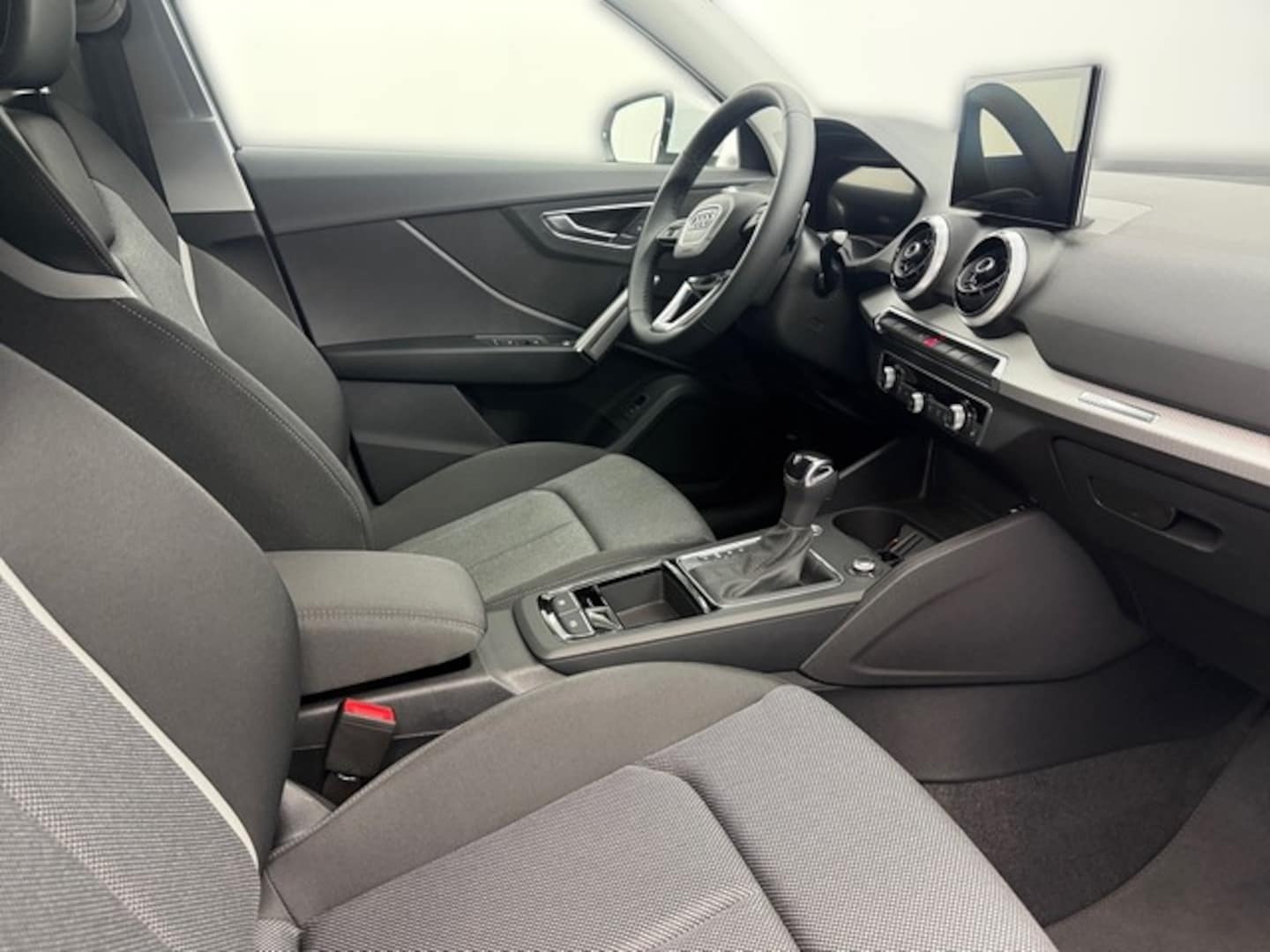 Bild über Audi Q2 S line 35 TFSI S tronic - für weitere Informationen kontaktieren Sie den Audi Partner