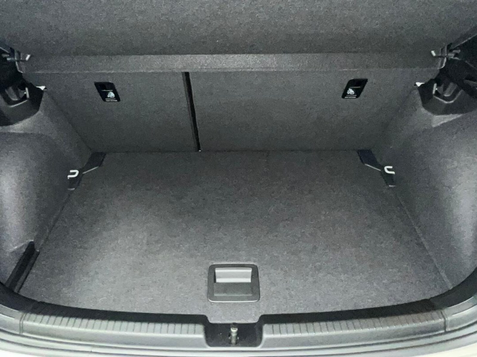 Volkswagen Polo – Bild 8