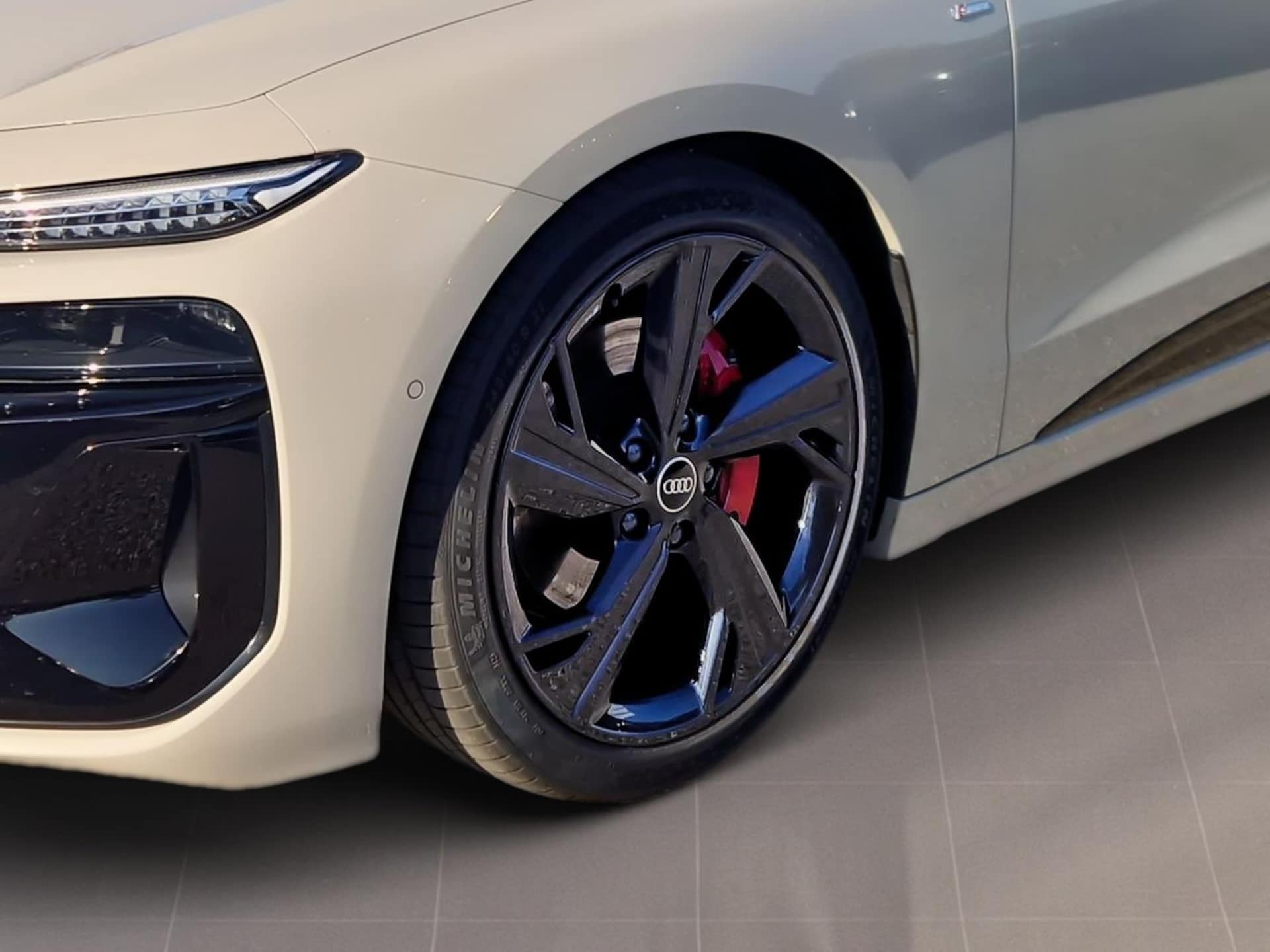 Audi A6 Avant e-tron