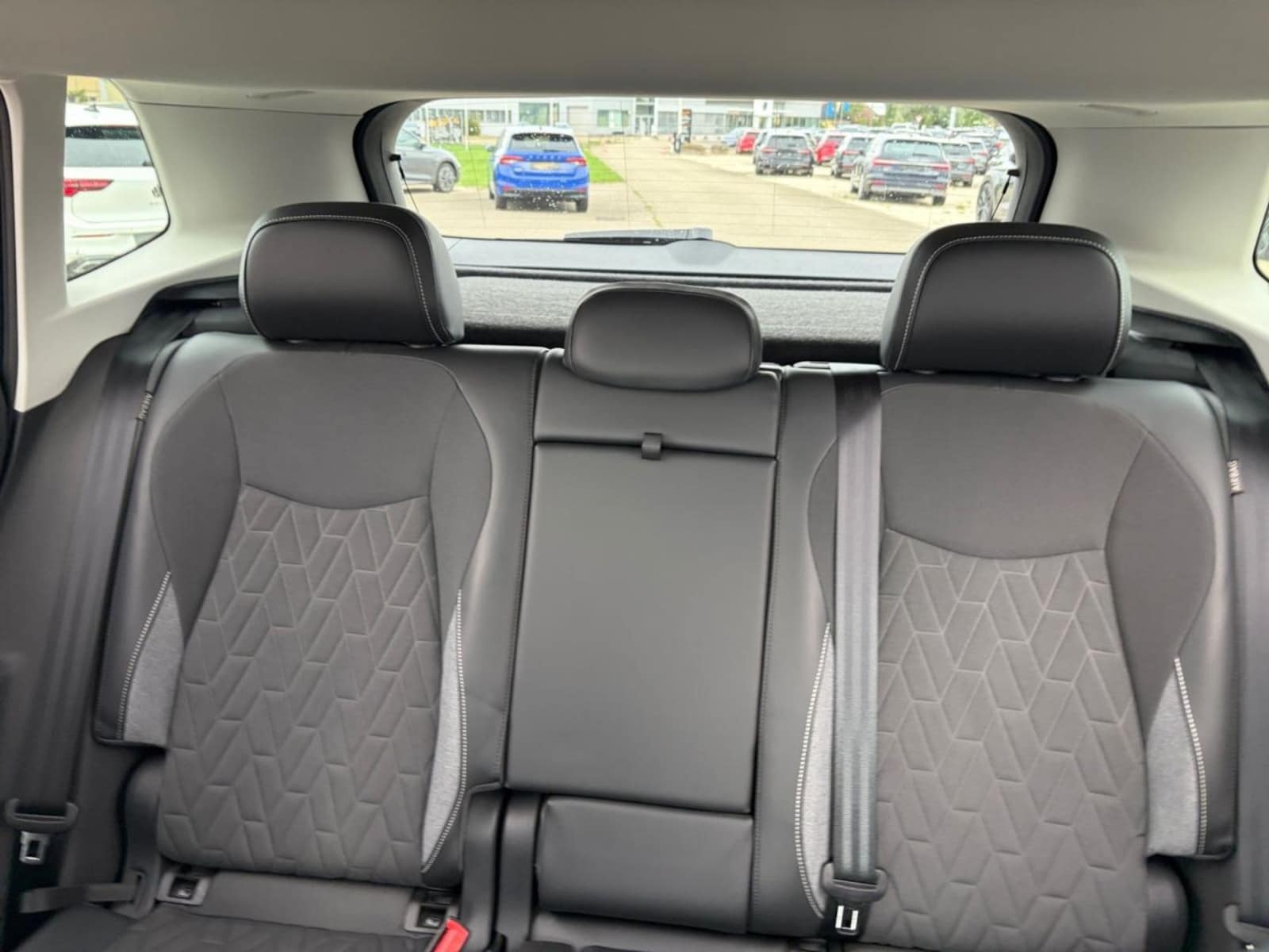 Volkswagen Tiguan – Bild 14