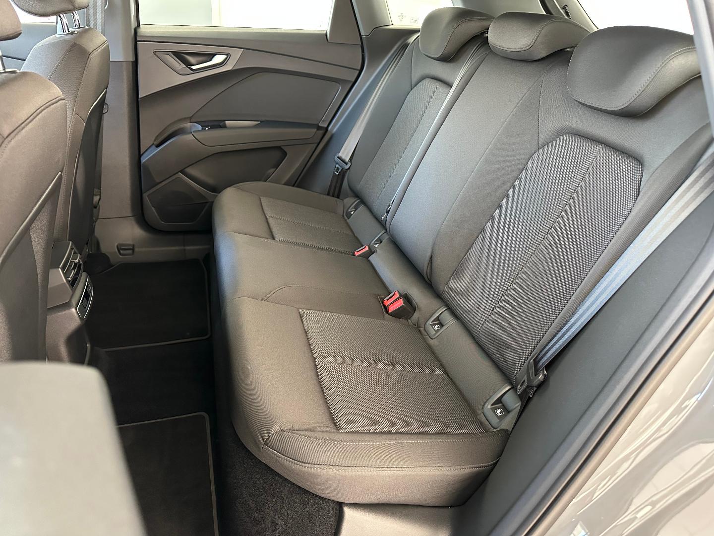 Image about Audi Q4 e-tron 40 e-tron