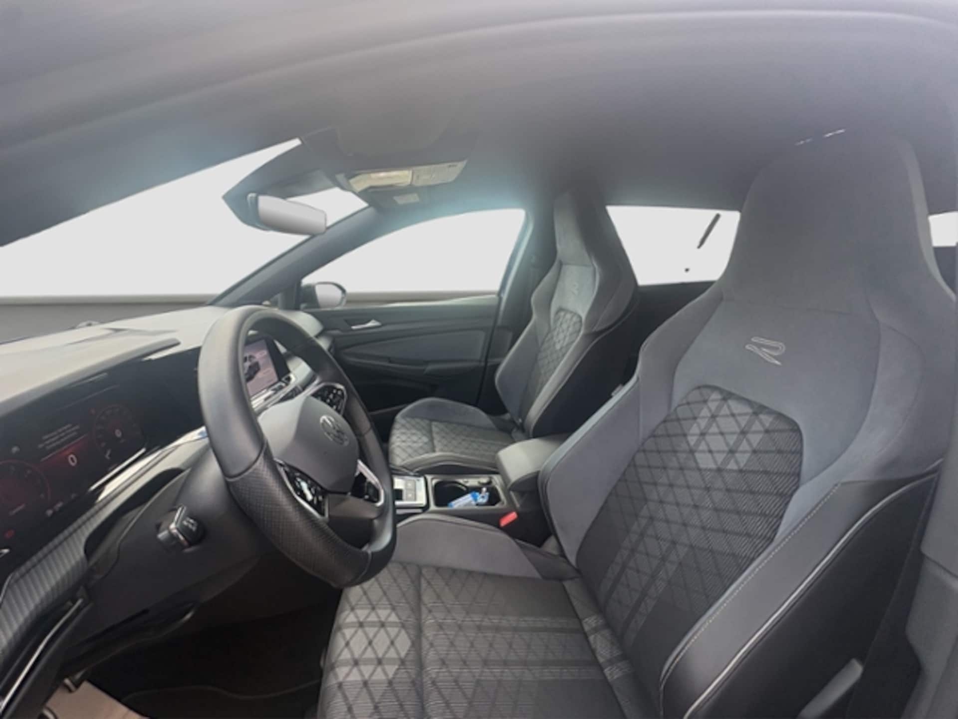 Volkswagen Golf Variant R-Line