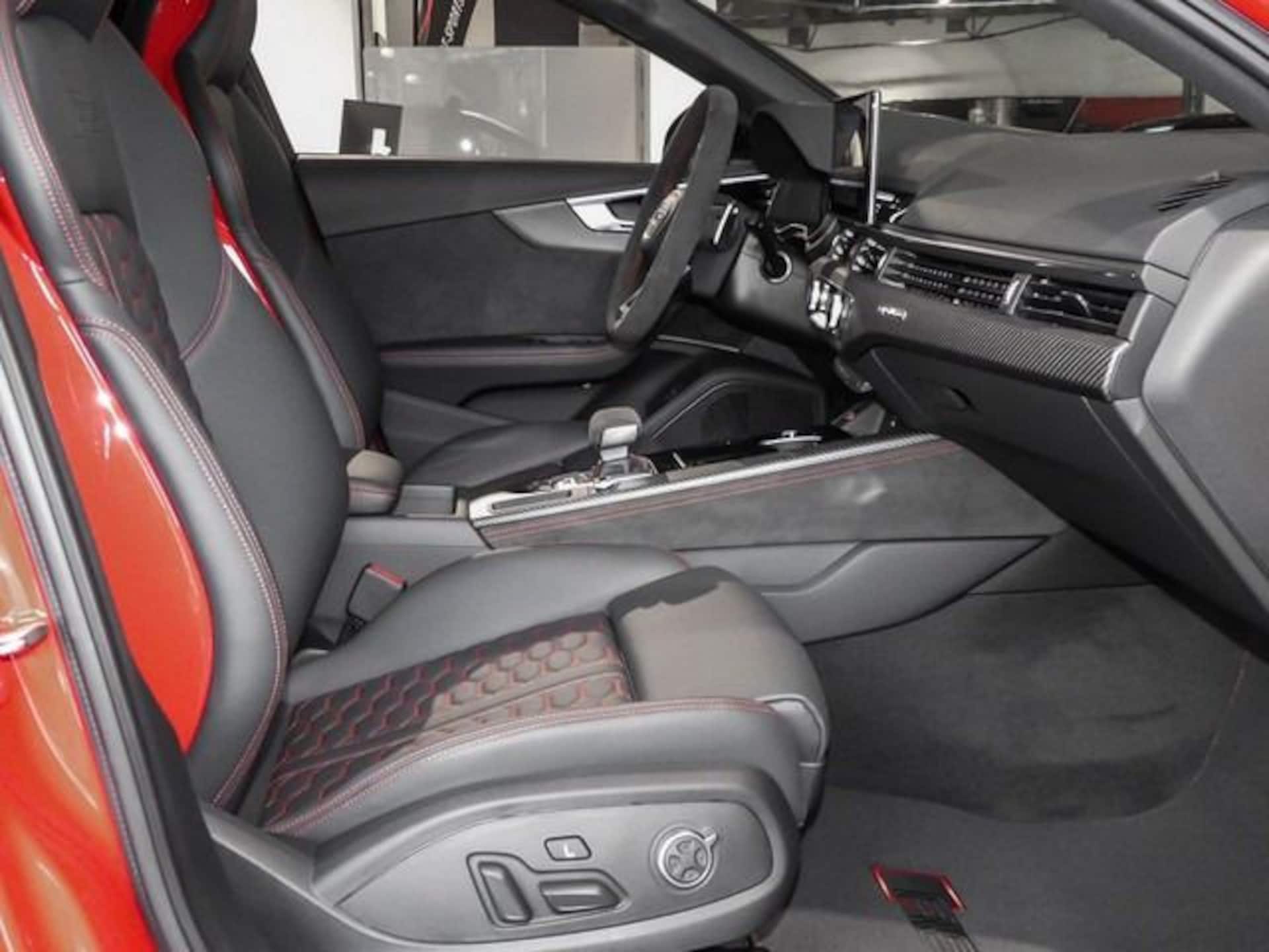 Audi RS 4 Avant