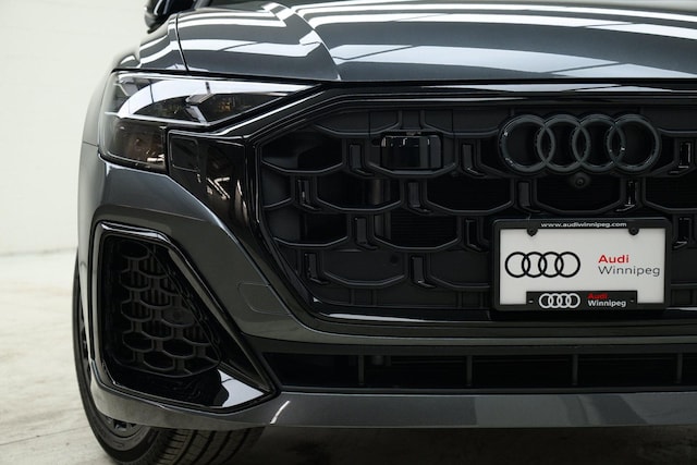 2025 Audi Q8
