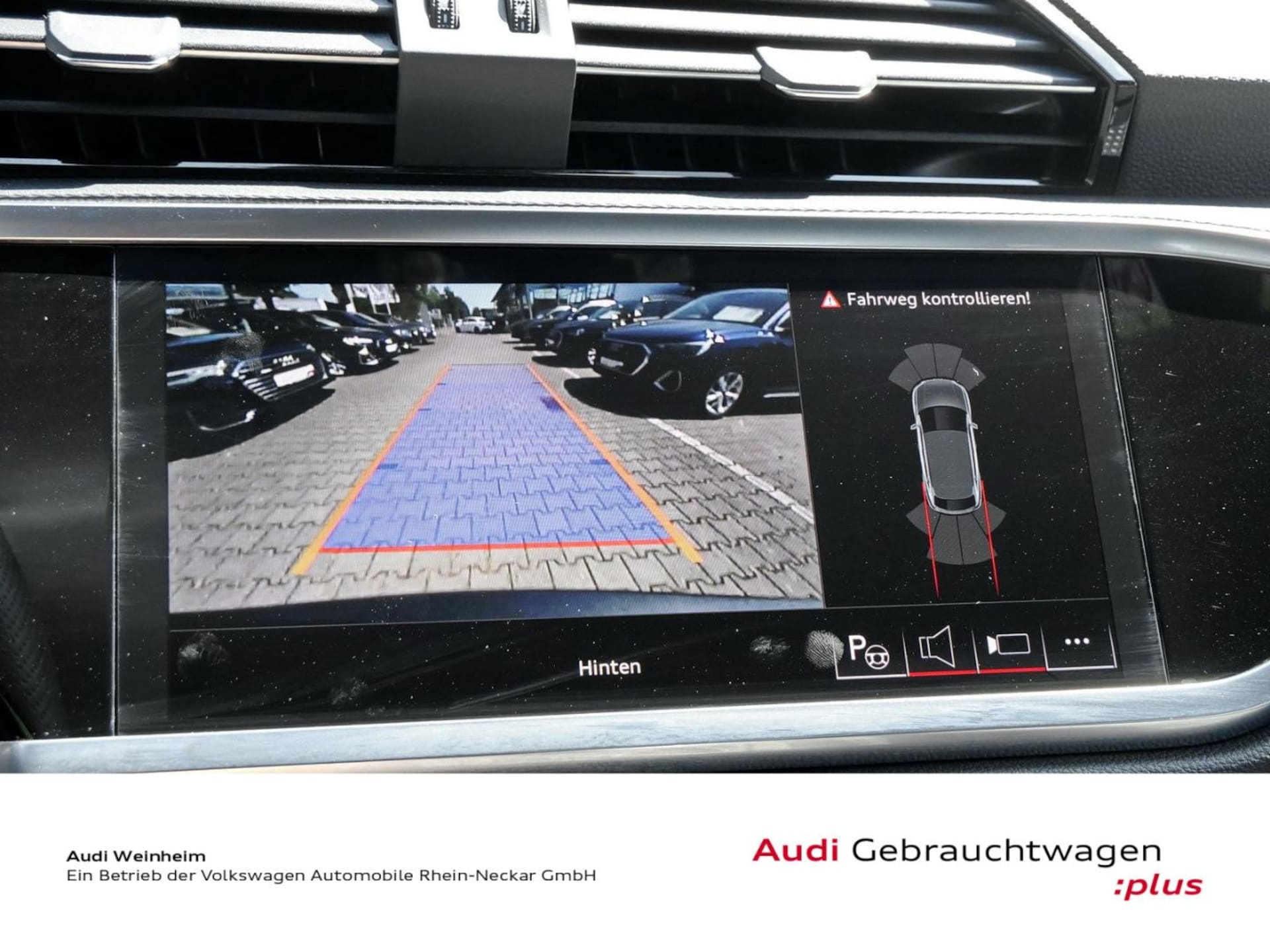 Audi Q3 Sportback S line