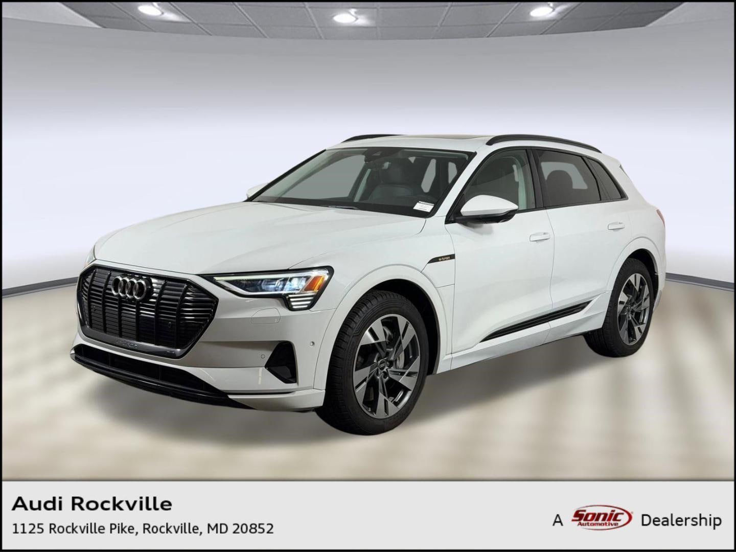 2021 Audi e-tron 95 kWh Premium quattro's photo