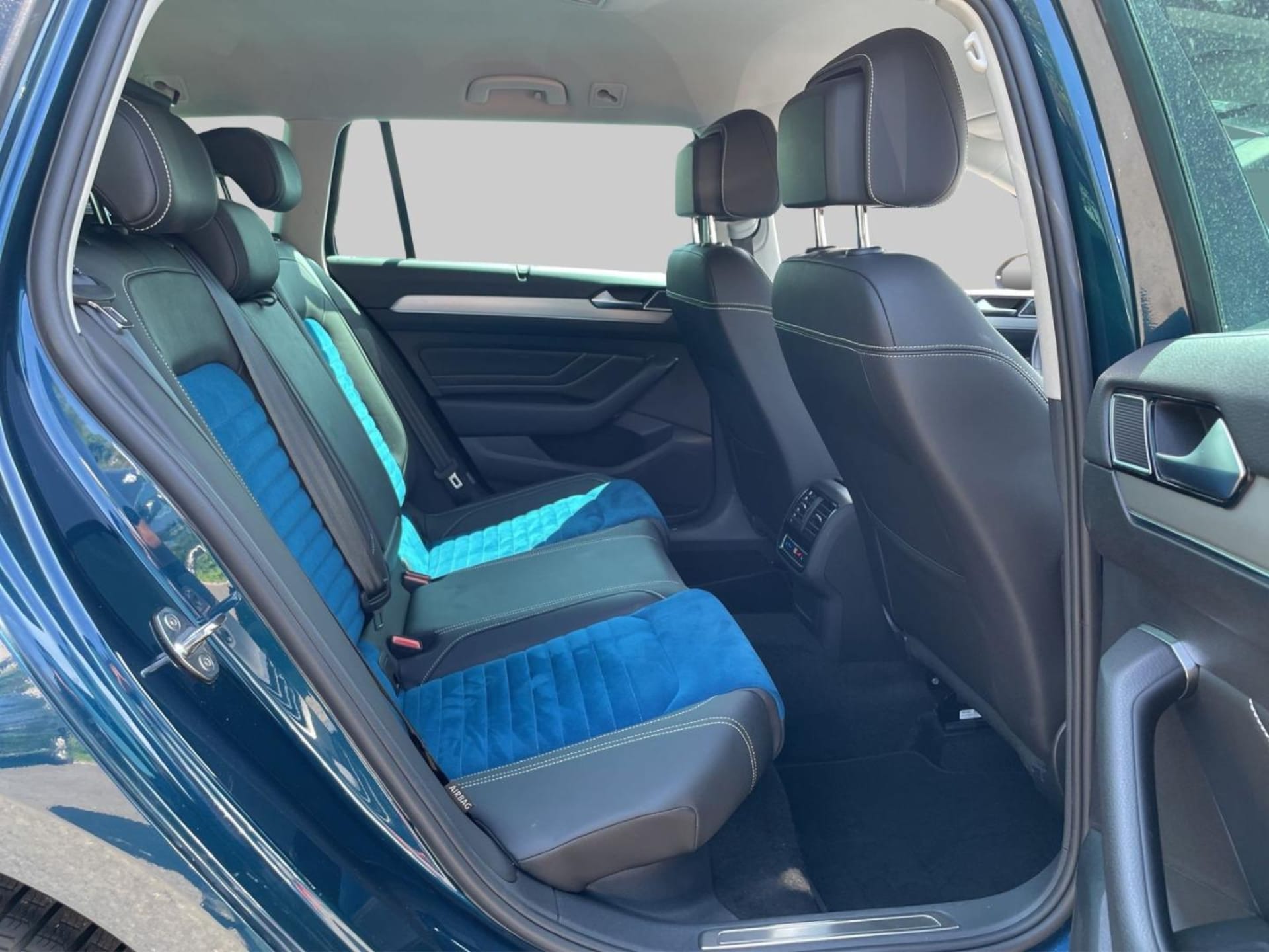 Volkswagen Passat Variant Elegance