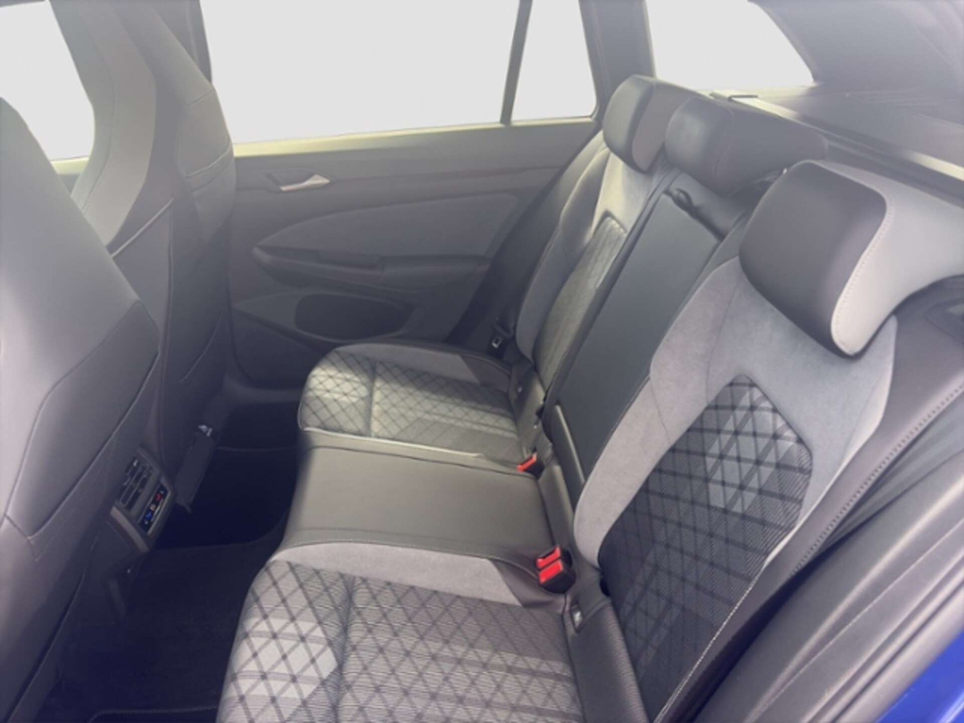 Volkswagen Golf Variant R-Line