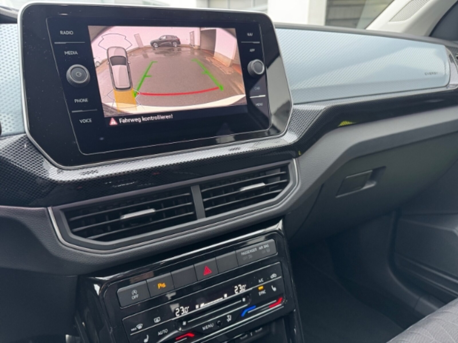 Volkswagen T-Cross – Bild 11
