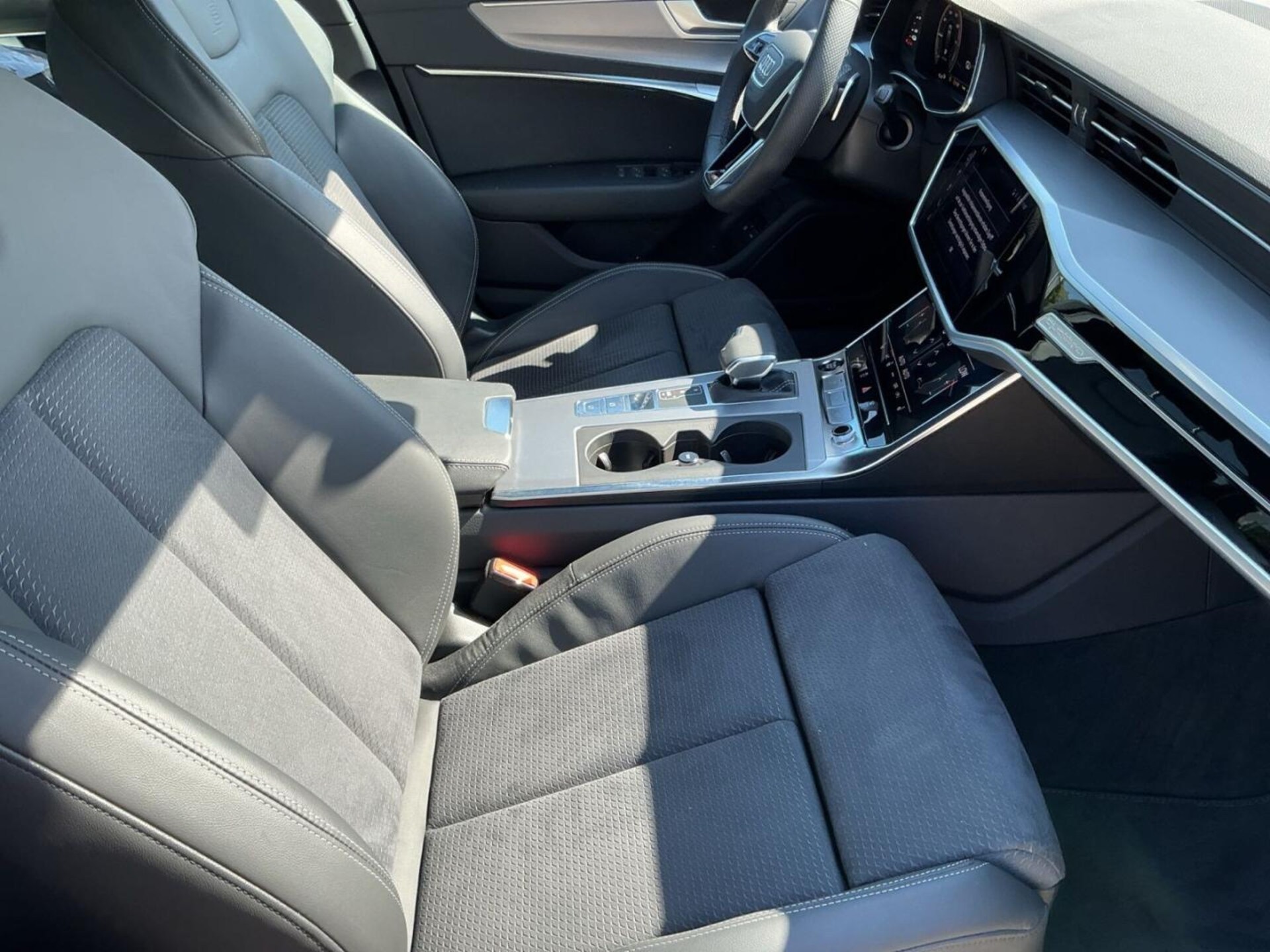 Audi A6 Avant TFSI e Design