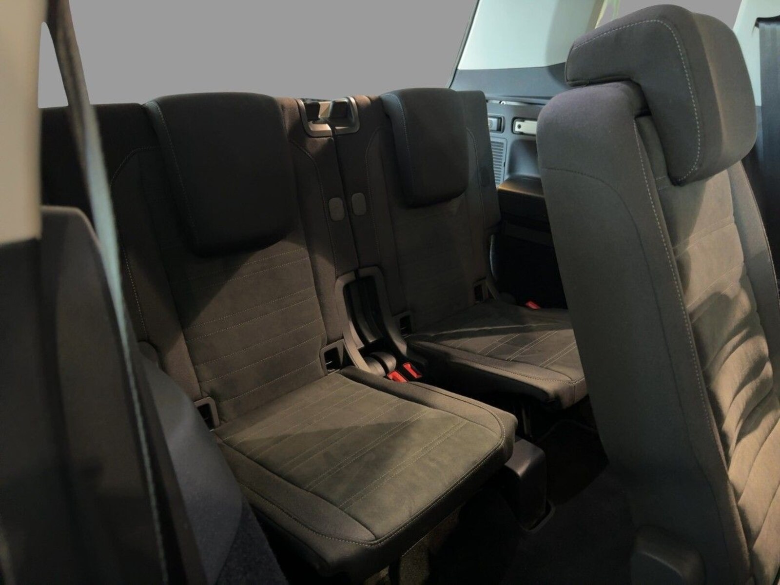 Volkswagen Touran – Bild 14