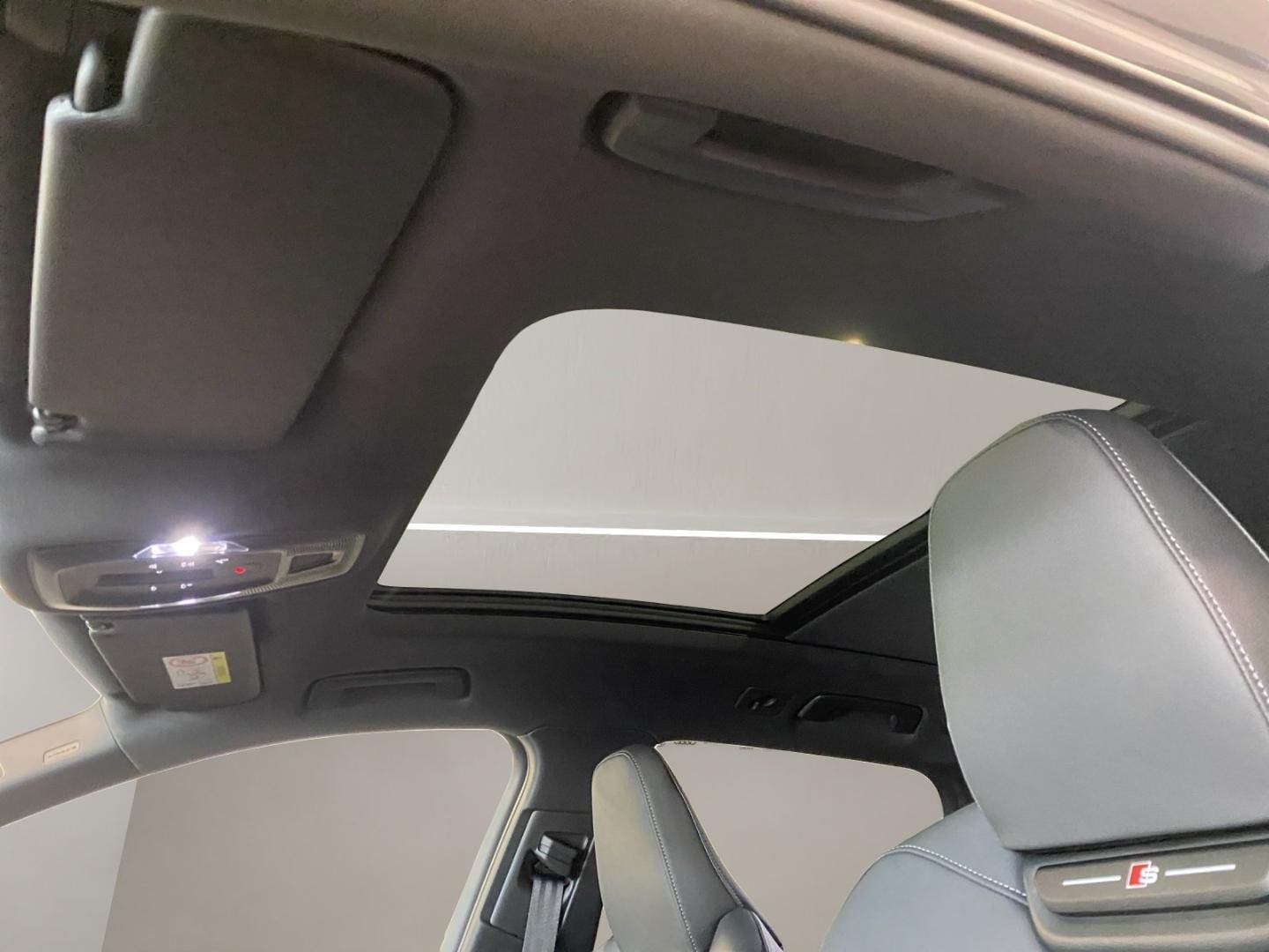 Bild über Audi Q6 SUV e-tron S line business e-tron performance 225 kW - für weitere Informationen kontaktieren Sie den Audi Partner
