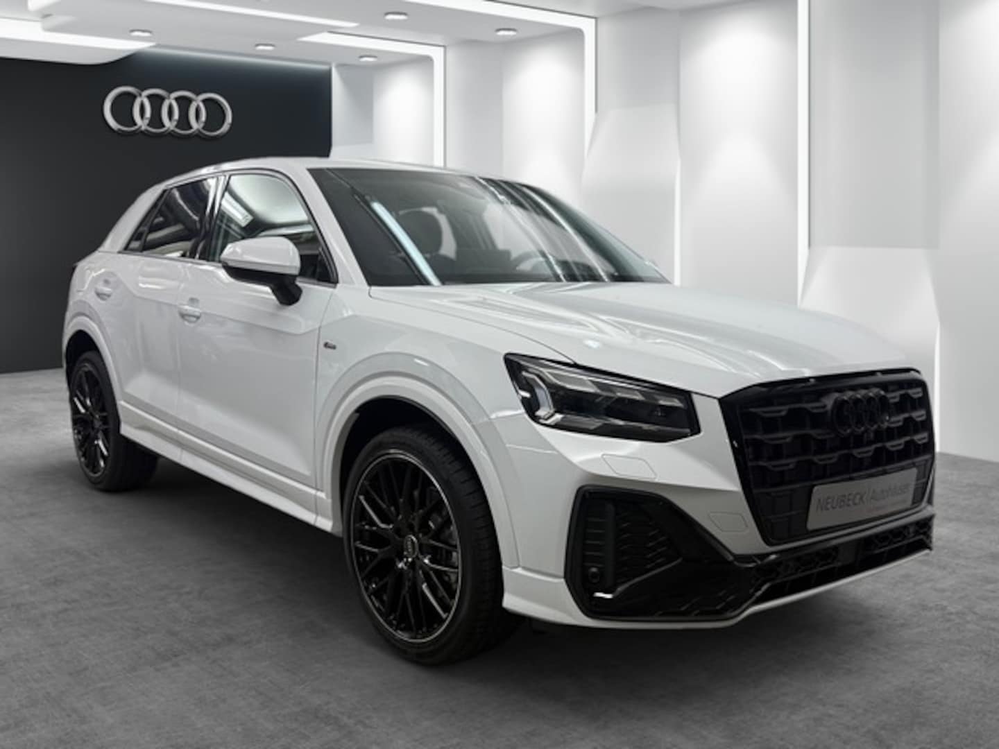 Bild über Audi Q2 S line 35 TFSI S tronic - für weitere Informationen kontaktieren Sie den Audi Partner