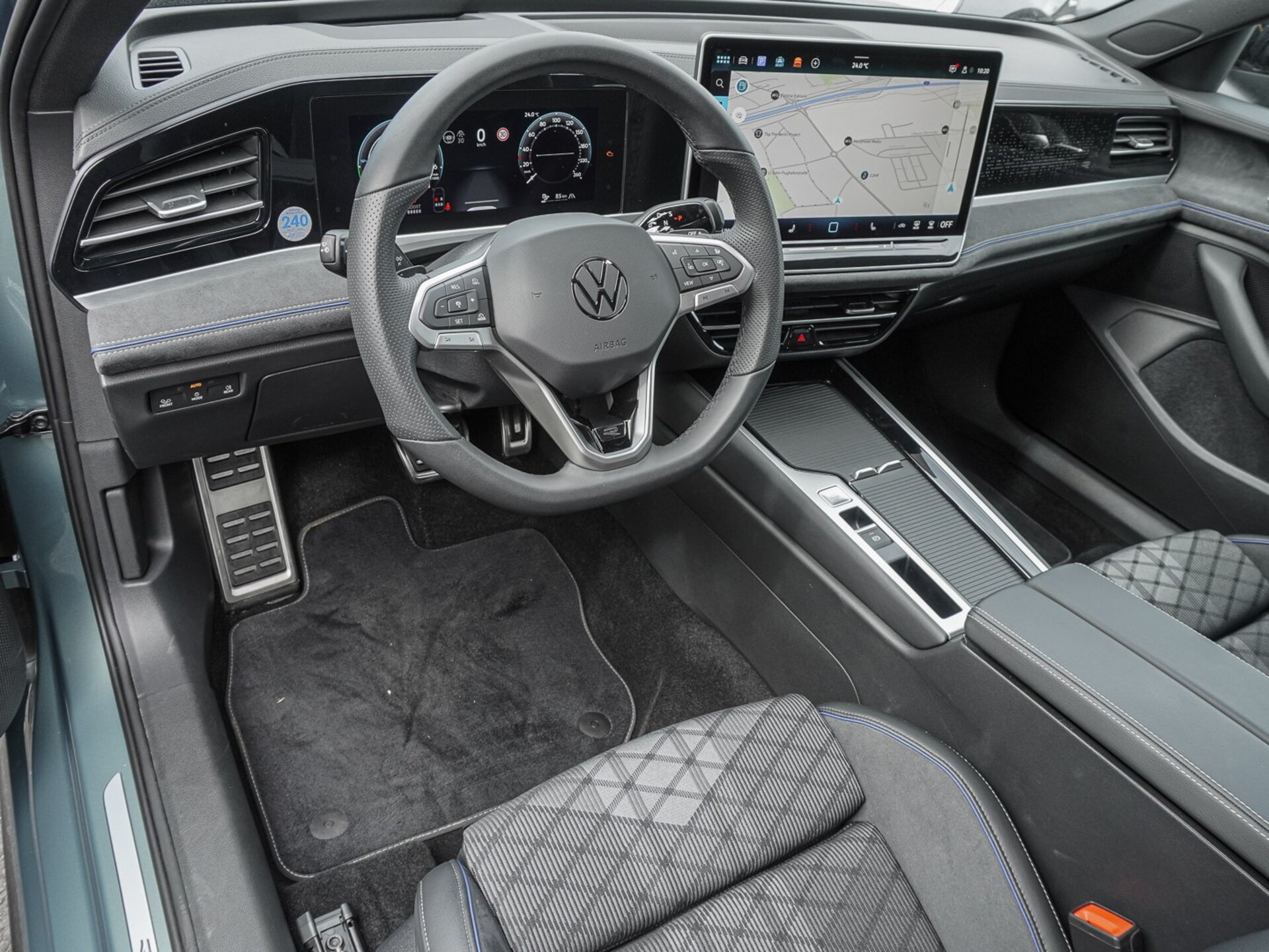 Volkswagen Passat R-Line
